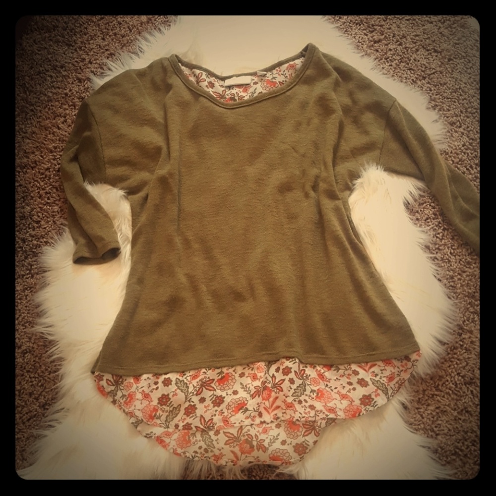 Floral Split Back Top